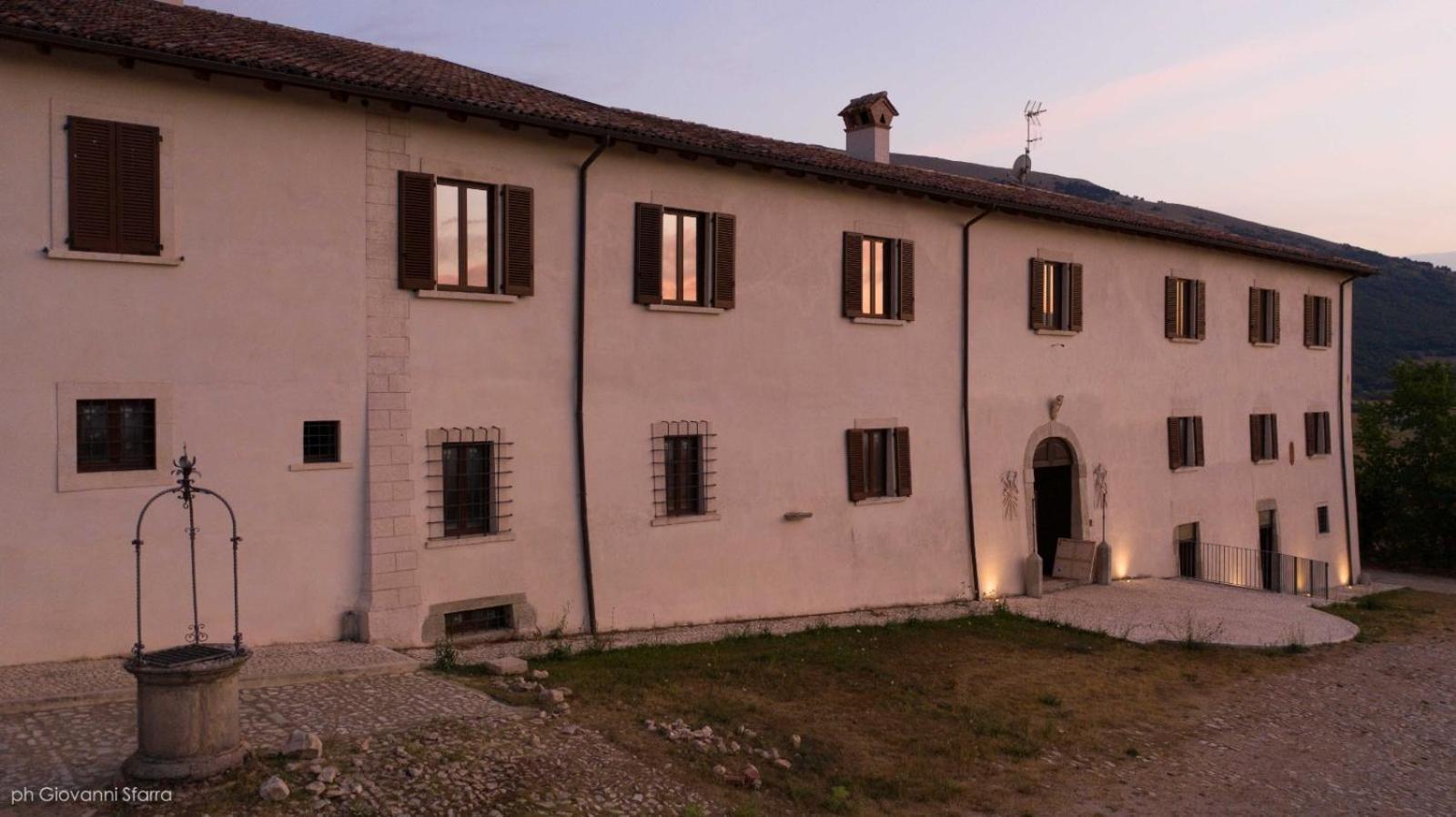 Palazzo Palitti Bed & Breakfast Roio ภายนอก รูปภาพ
