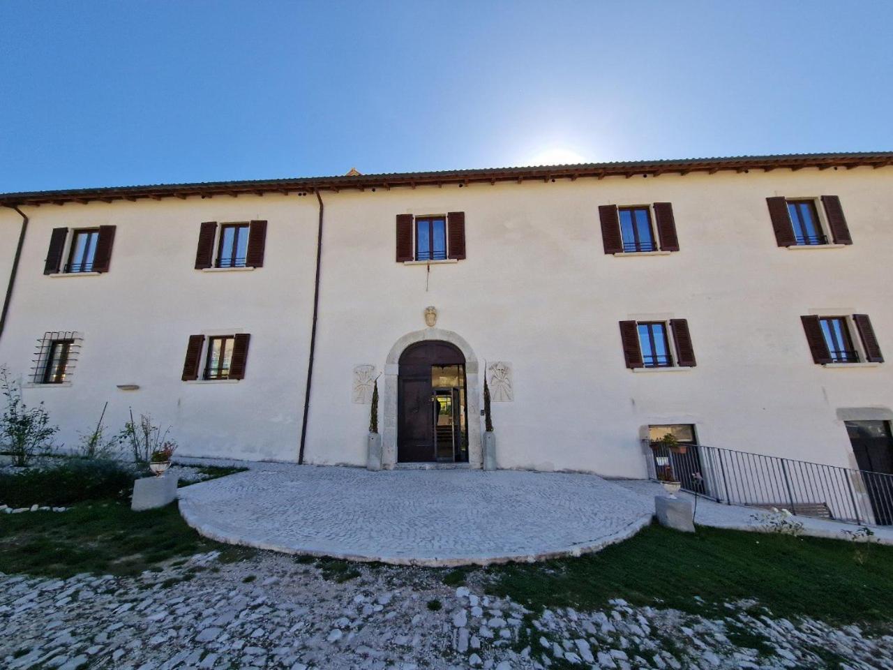 Palazzo Palitti Bed & Breakfast Roio ภายนอก รูปภาพ
