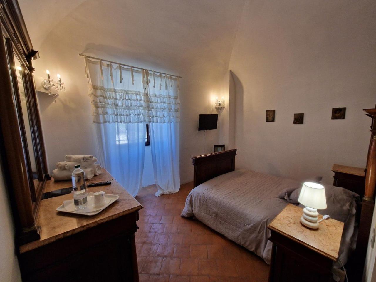 Palazzo Palitti Bed & Breakfast Roio ภายนอก รูปภาพ