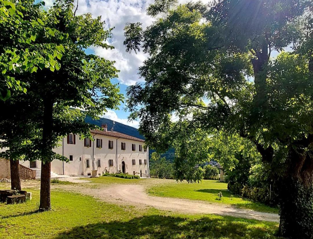 Palazzo Palitti Bed & Breakfast Roio ภายนอก รูปภาพ